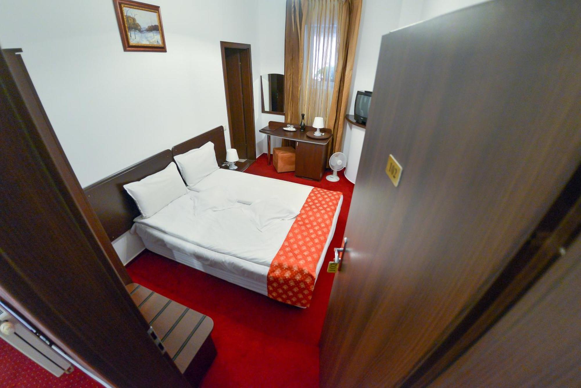 Pension Happy Day - Motorcycle Friendly Sibiu Ngoại thất bức ảnh